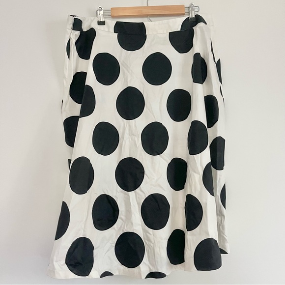 Lane Bryant Plus Women’s Skirt Polka Dotted Pleated Black White Career Wear 18 - Picture 7 of 7